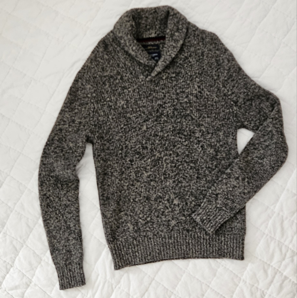 Men's Pullover Sweater by American Eagle Outfitters Size M